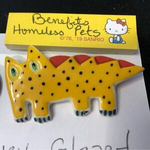 VINTAGE HUEY stamped pin brooch orange / yellow spotted CAT KITTEN